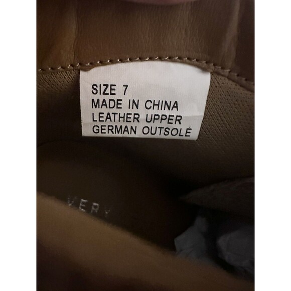 Very Volatile La Taiya Tan Suede‎ Whiskey Western Heeled Booties SIZE 7 NEW - Picture 7 of 10